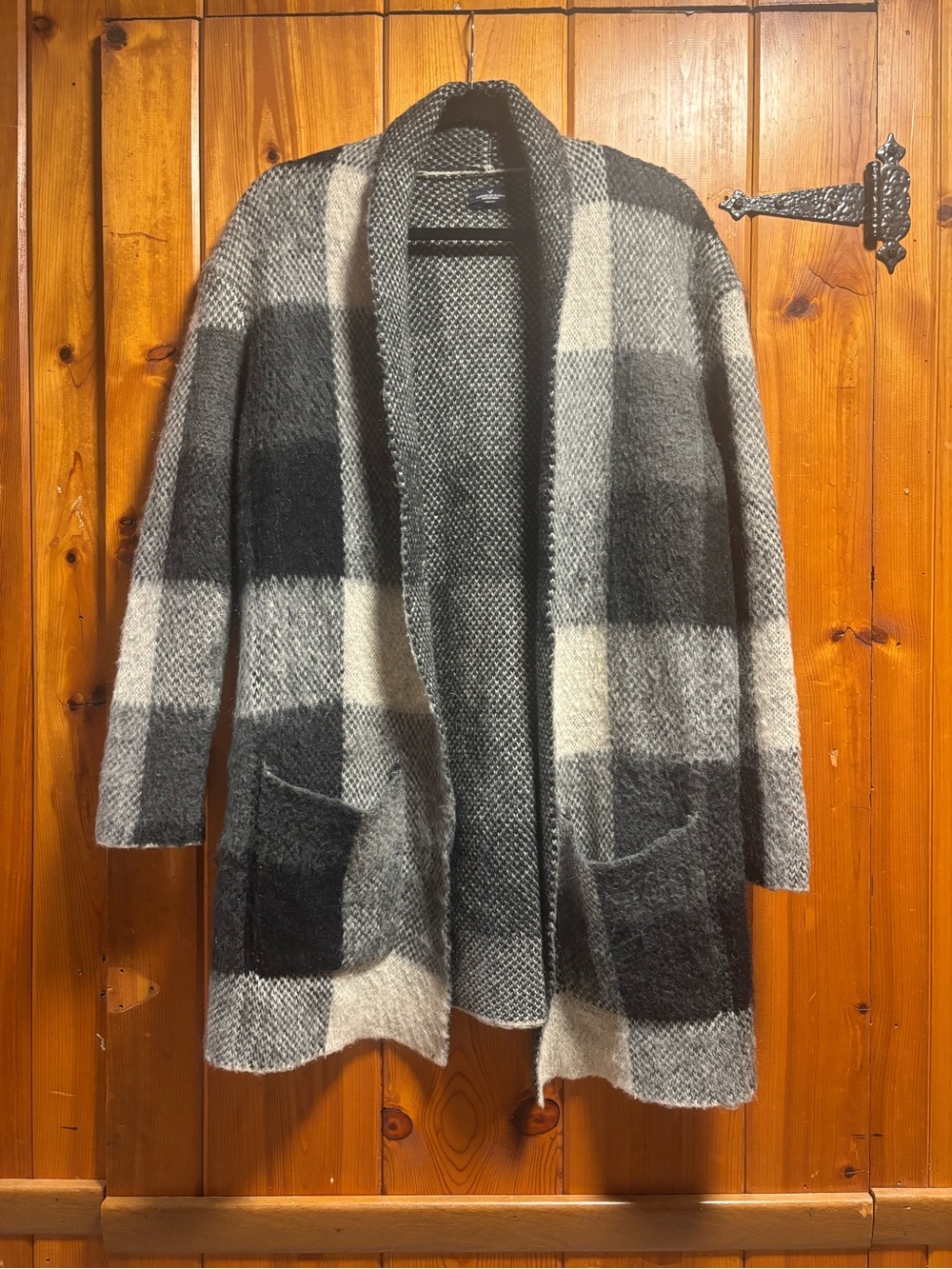 American Eagle Outfitters Black & Grey Plaid Open-Front Cardigan